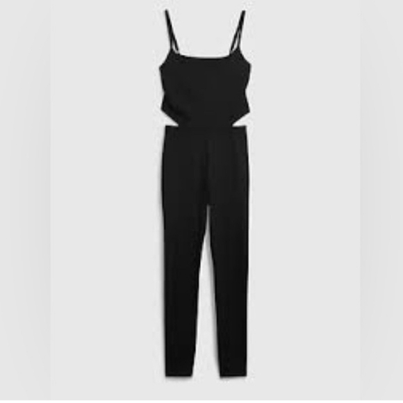 GAP Black One-Piece Bodysuit Jumpsuit Cutout Back Size M Petite Athleisure - Picture 3 of 6